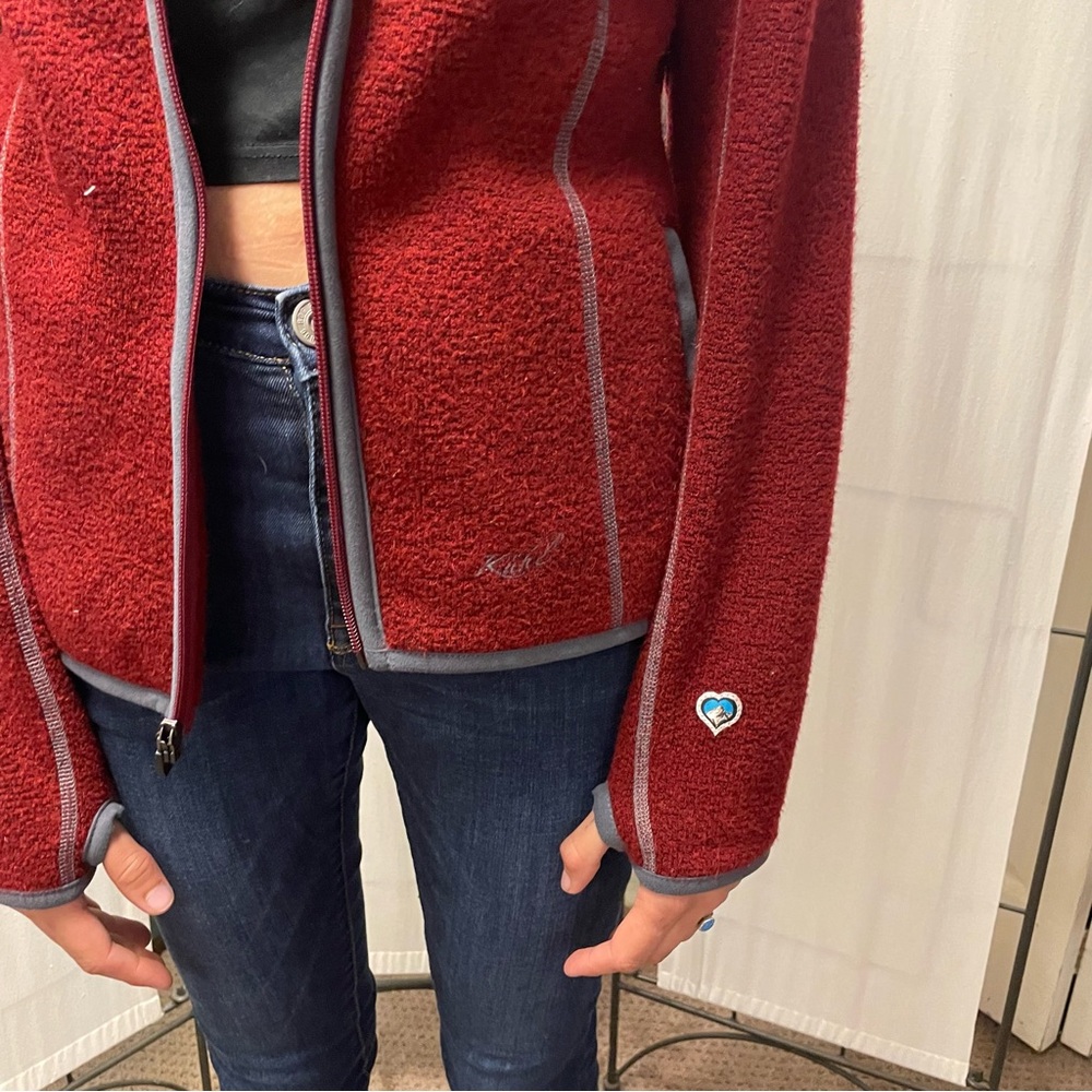 Kohl zip up